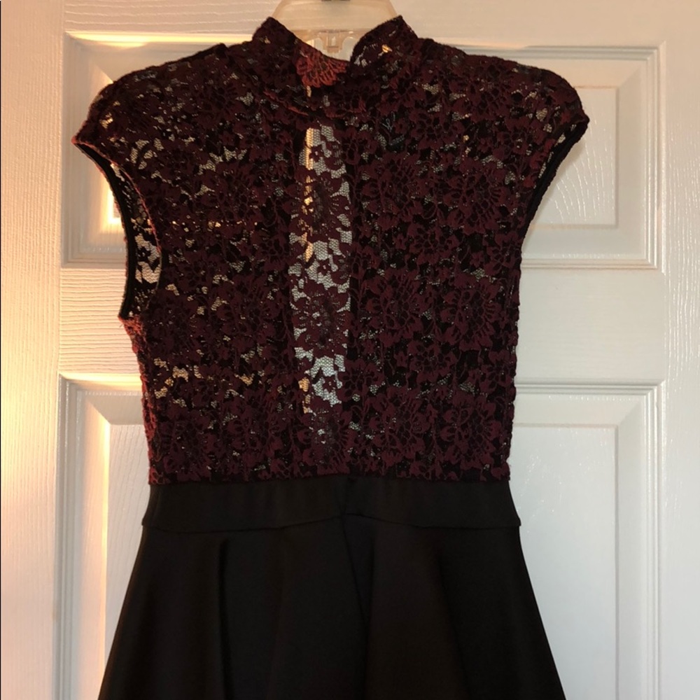 LACE DRESS